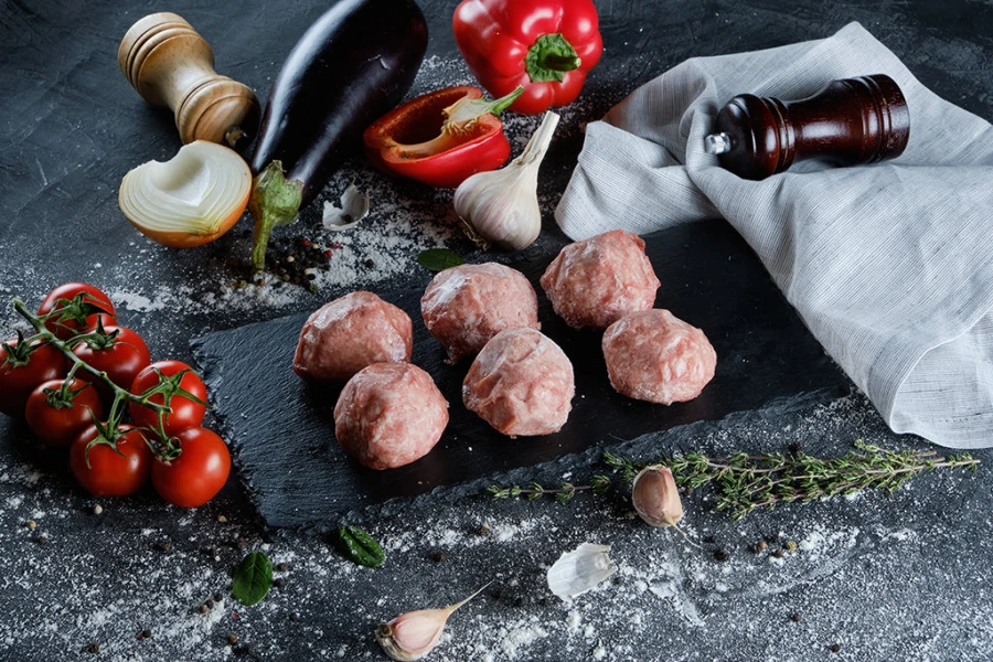 Тефтели "Семейные" гов. 1уп-6шт/360гр  HALAL