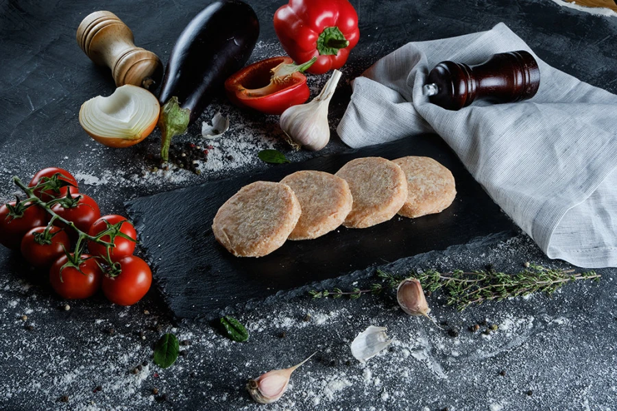 Биточки из курицы (320гр)