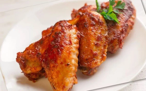 Крылья куриные с аджикой 3 шт