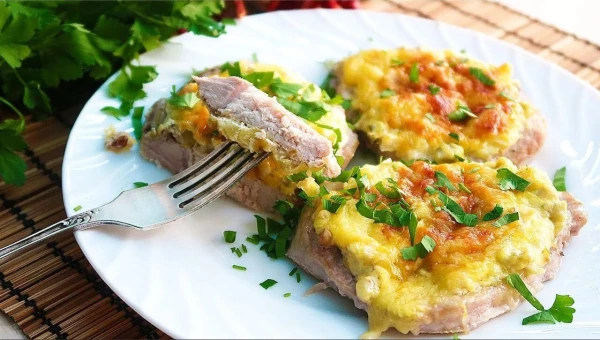 Свинина  ренч под сыром