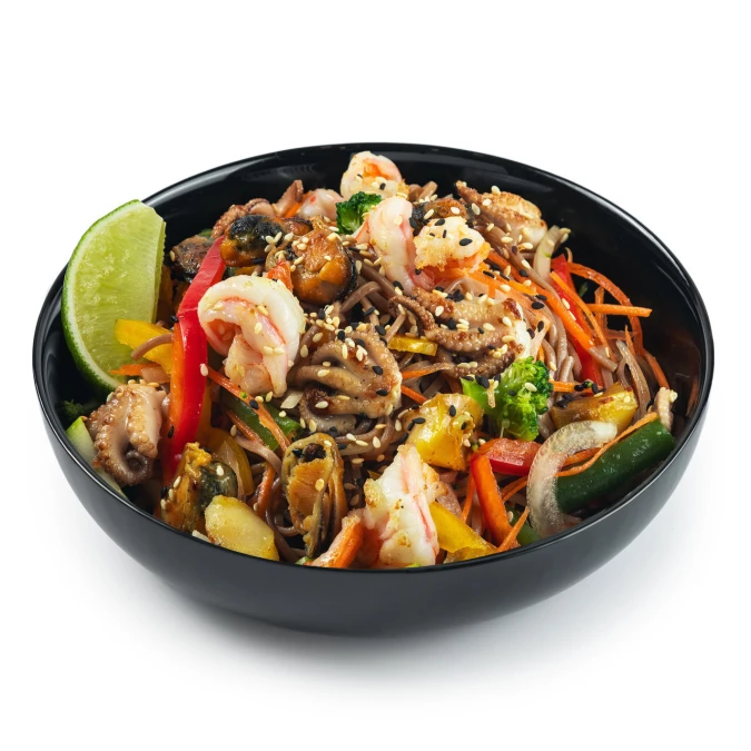 Соба с морепродуктами