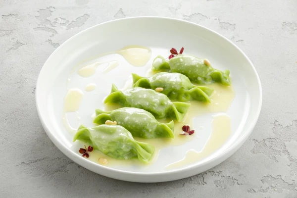 Карамелле с рикоттой и шпинатом