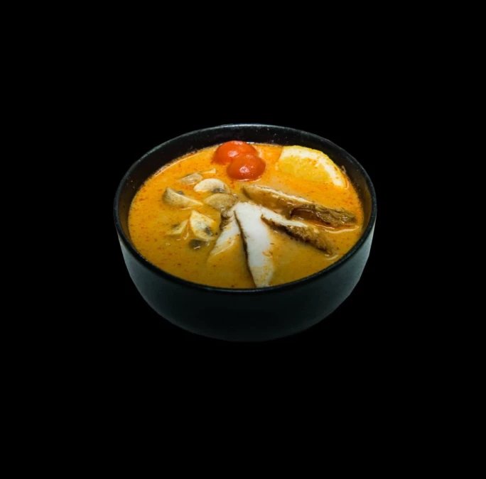 Том Ям с курицей