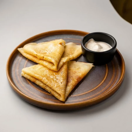 Блины со сметаной