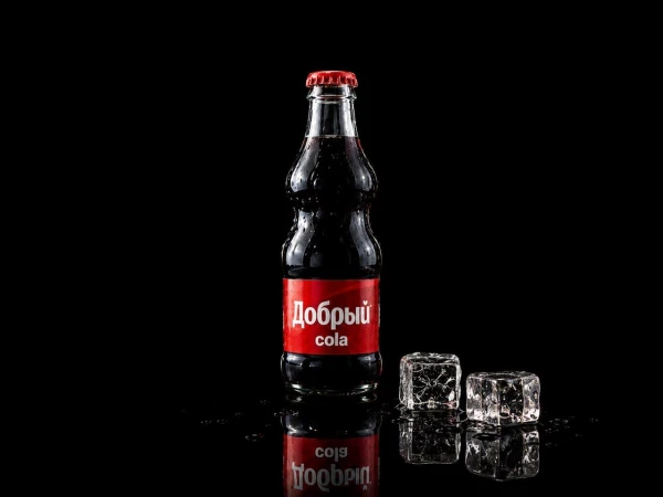 Добрый кола, стекло