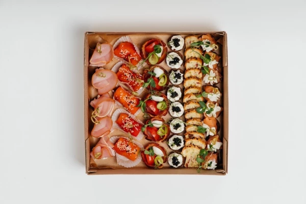 BOX_16 "Миниатюра канапе" 