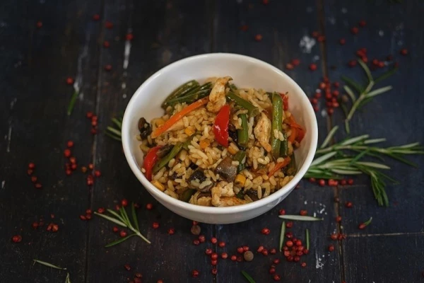 Ризотто с овощами и курицей 100 г