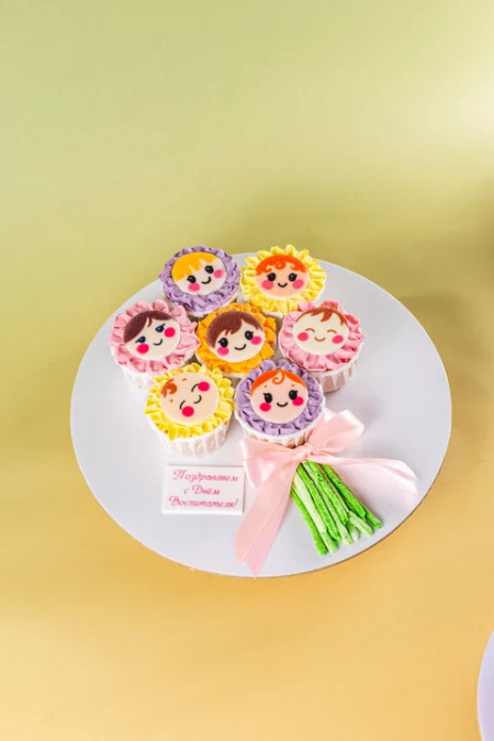 Набор капкейков "Букет для воспитателя"