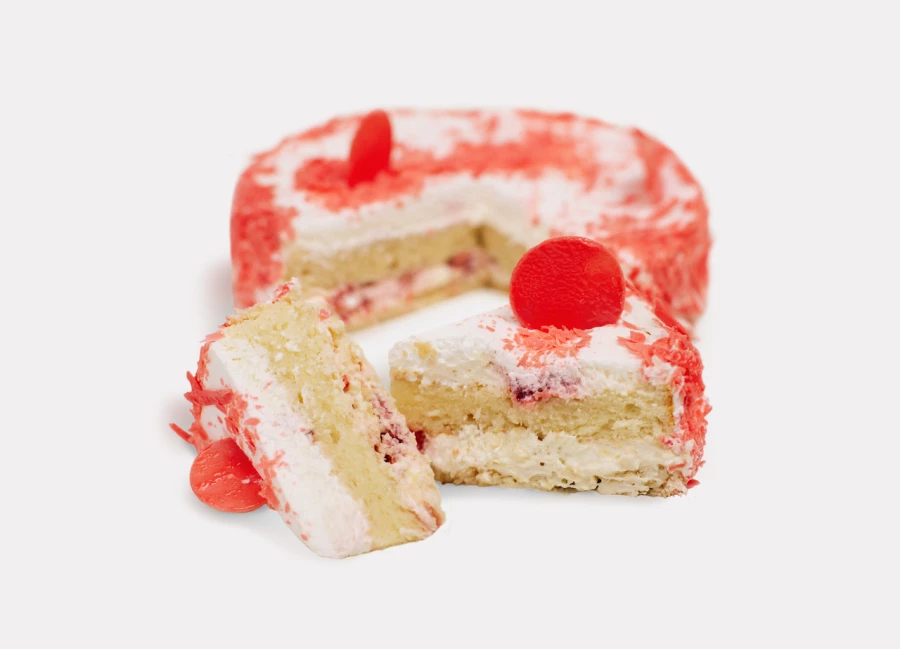 Сырно-клубничный кейк