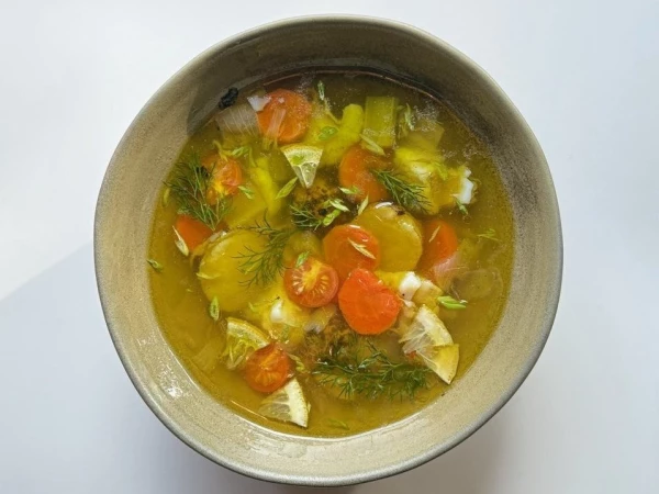 Уха с судаком