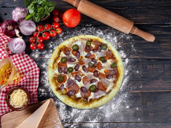 Острая мясная 25см