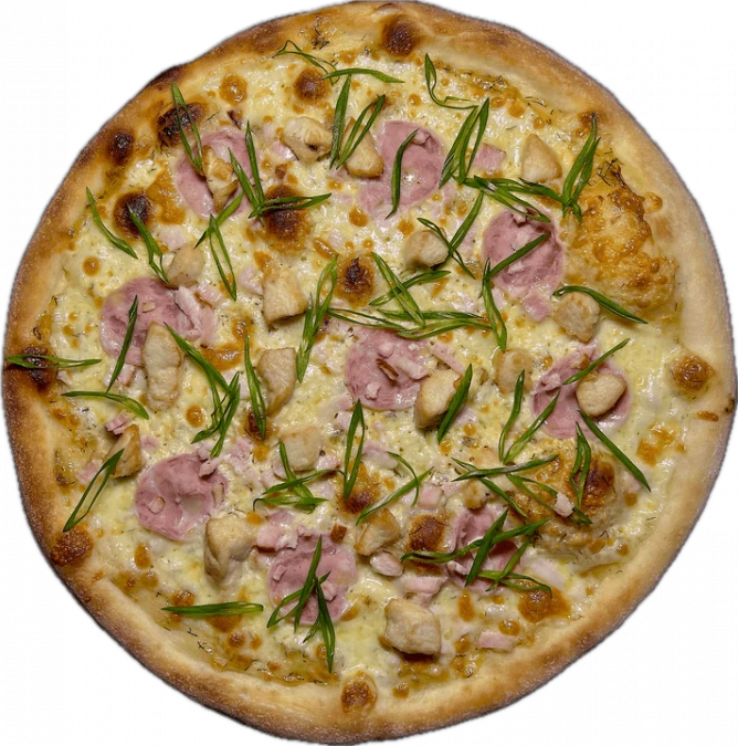 Пицца с курицей и сливочным соусом