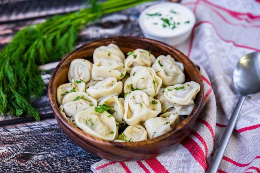 Пельмени "Как у Бабушки" со сметаной