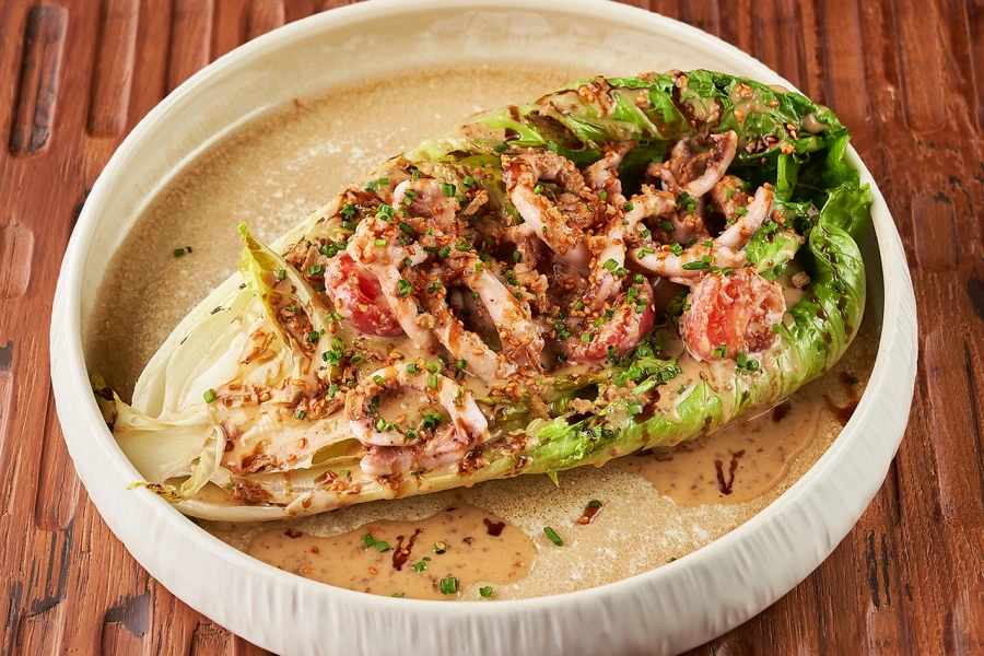 Романо гриль, шупальца кальмара, ореховый вафу.