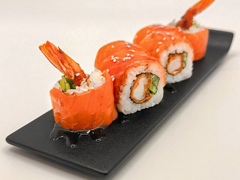 Филадельфия темпурная креветка ролл