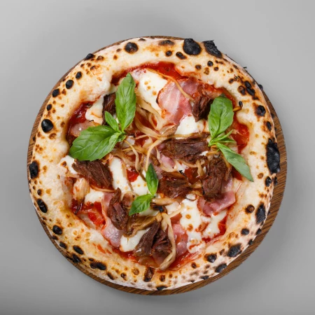 Неаполь с щечками, беконом и вешенками