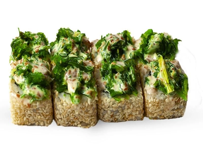 Аляска ролл с чукой и ореховым соусом