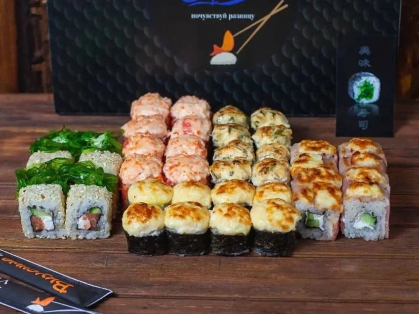 Сет Домой на троих. Очень вкусные роллы. СУПЕР ЦЕНА.