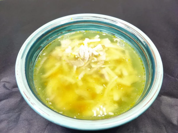 Суп-лапша по-домашнему с курой
