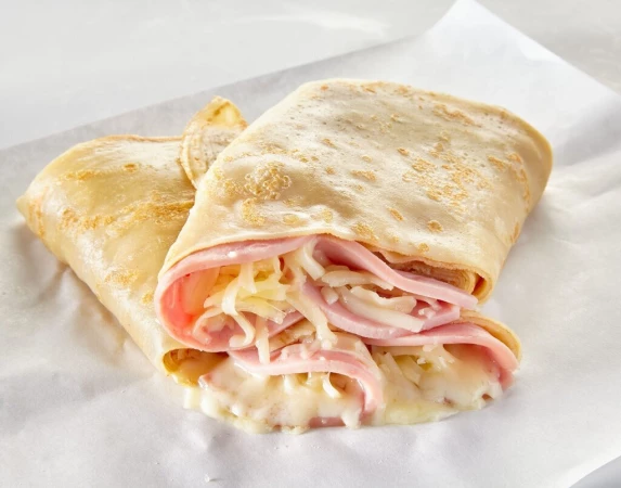 Блин с ветчиной и сыром