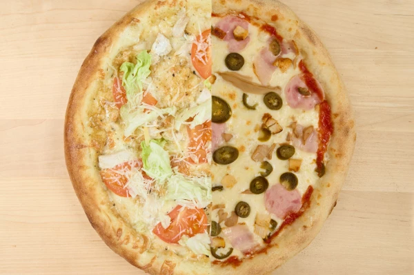 Пицца Цезарь и Дьябола 30см