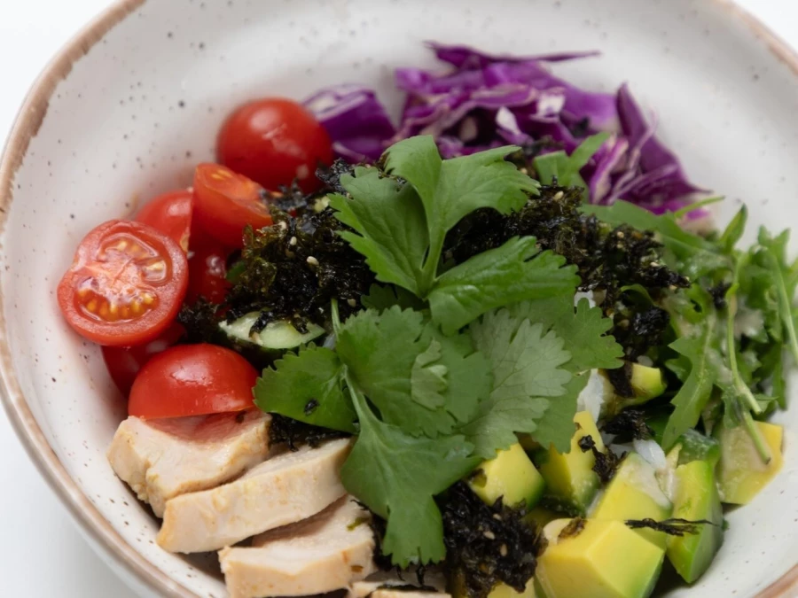 Боул с цыплёнком