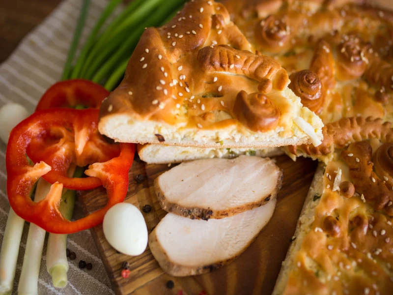 Пирог с курицей и овощами