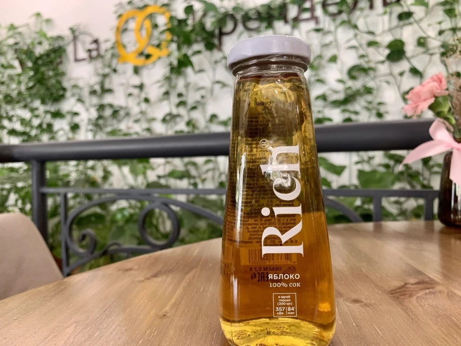 Сок Рич яблочный стекло 0.2