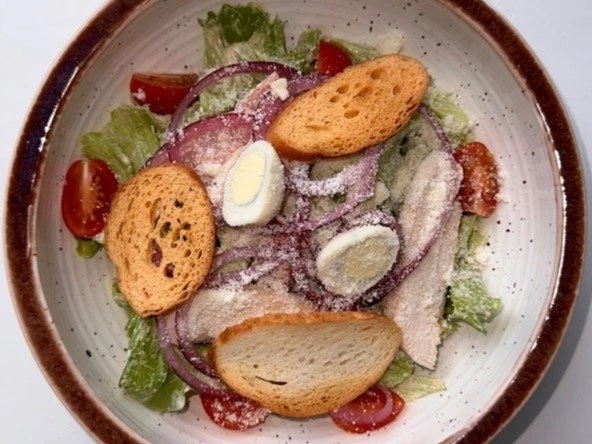 Салат Шеф с ветчиной и цыплёнком