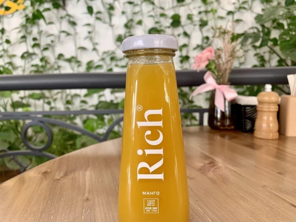 Сок Рич манговый стекло 0.2
