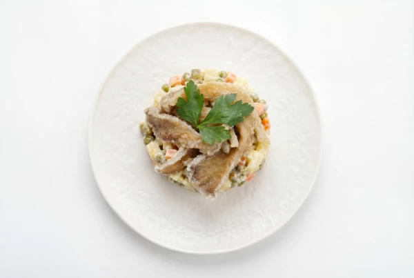 Оливье с вешенками