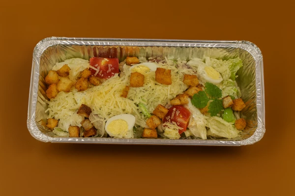 Салат цезарь с курицей