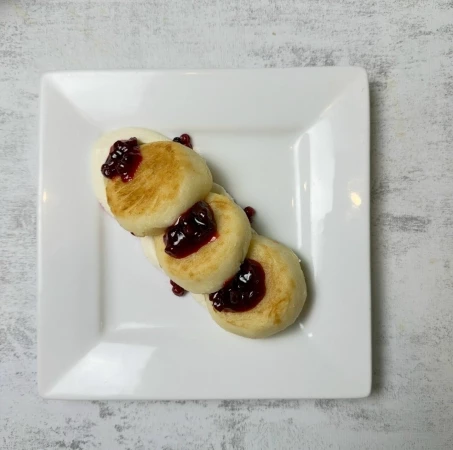 Сырники с ванильным муссом