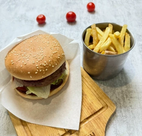 Бургер с беконом