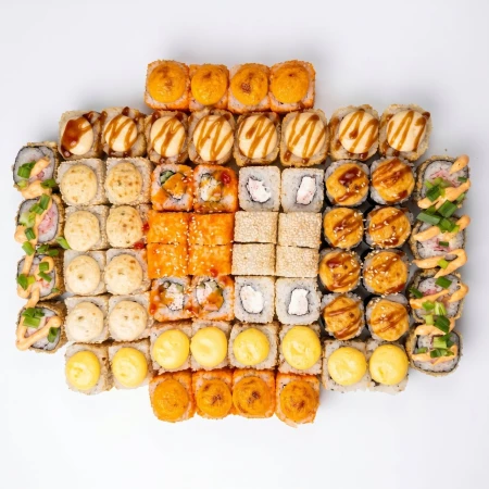 Сет 2 килограмма роллов 