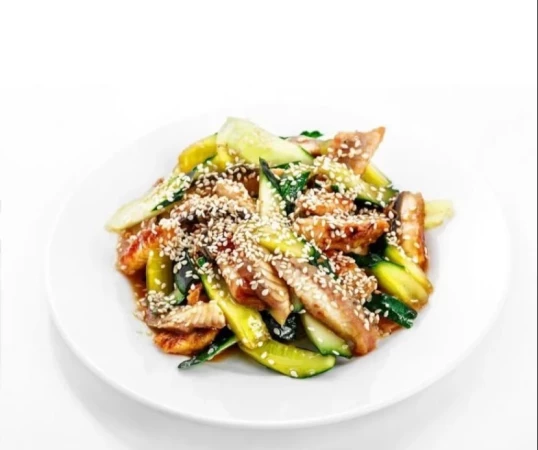 Пикантный с угрем