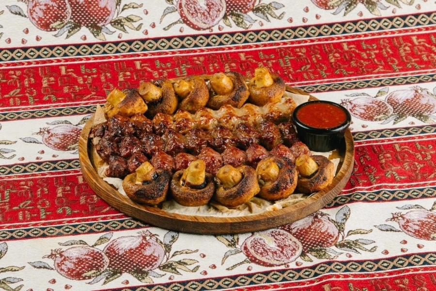 Сет Дилижан