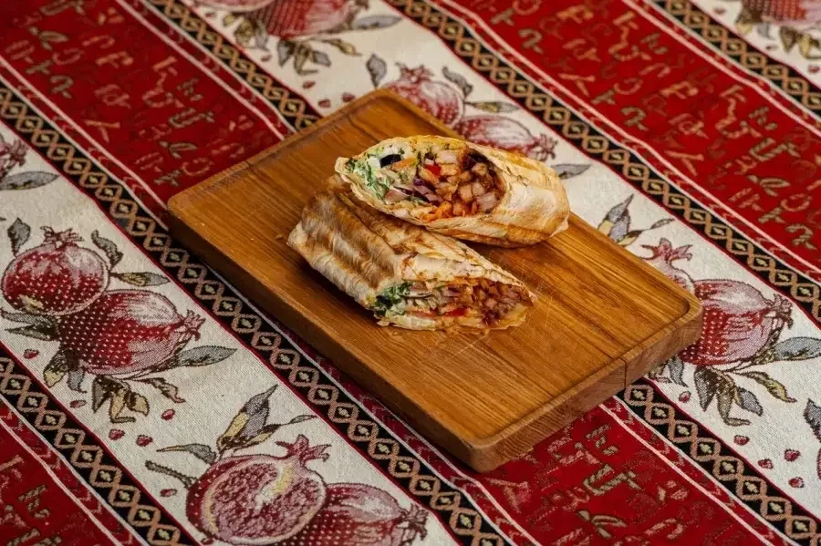 Шаурма Мясной гуру со свининой