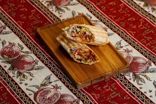 Шаурма Мясной гуру с курицей