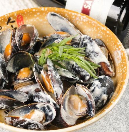 Мидии в  соусе блю чиз