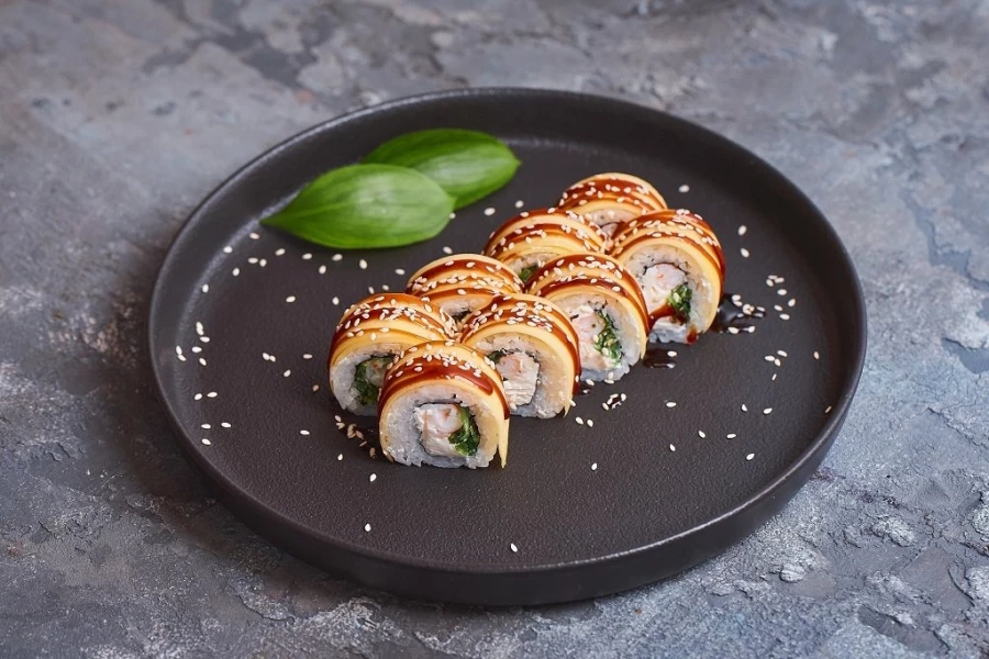 Ролл Тропик