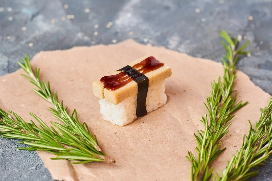 Нигири Томаго