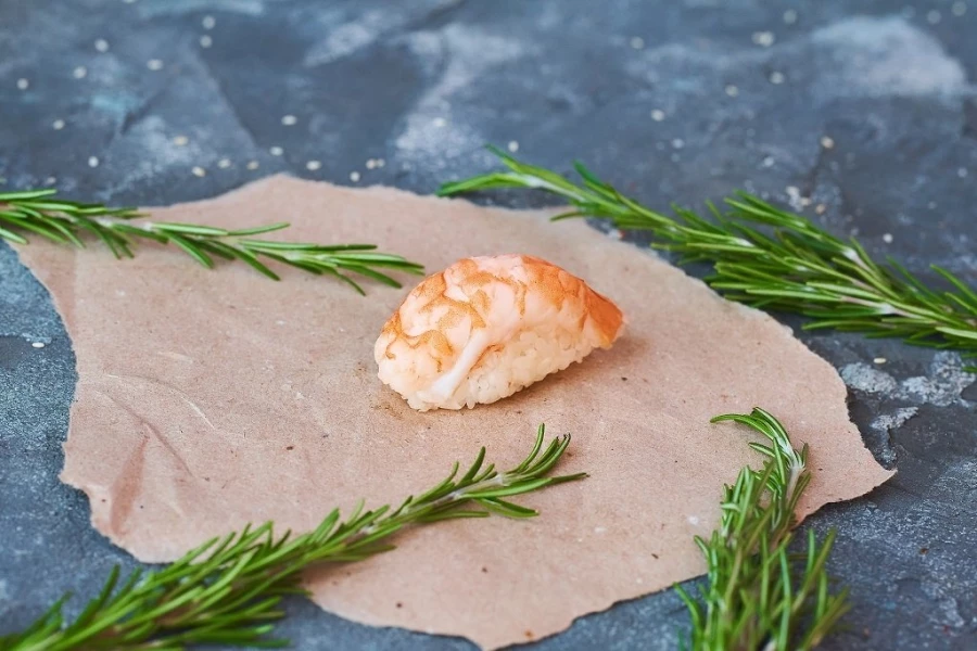 Нигири с креветкой