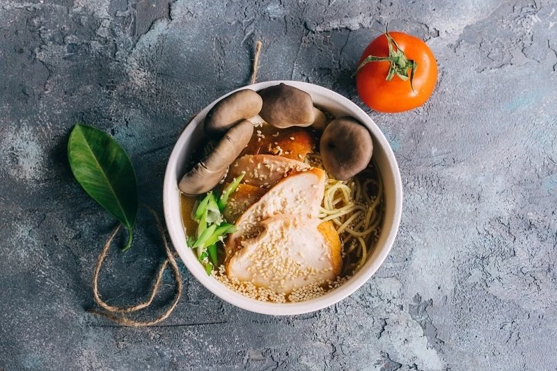 Суп Рамен с курицей