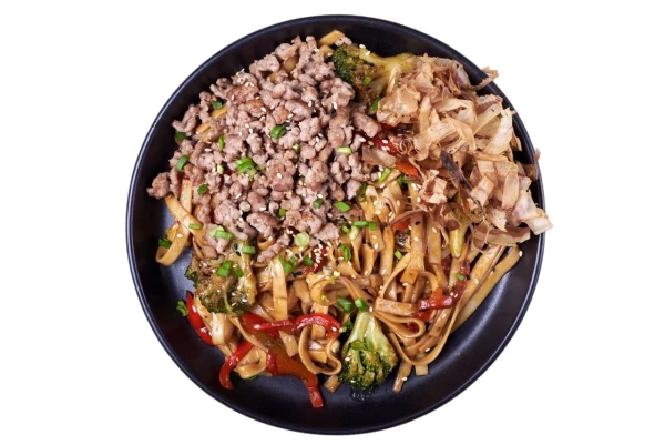 Лапша удон с фаршем