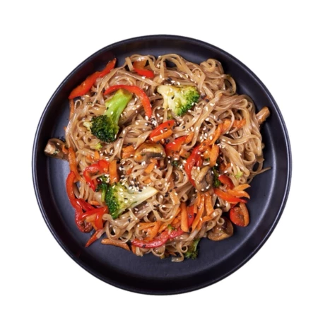 Пшеничная лапша с овощами