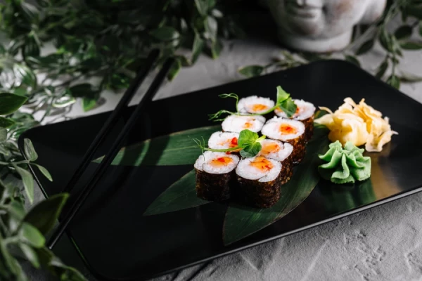 Маки с креветкой