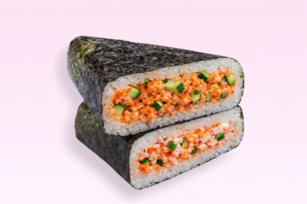 Онигири с крабом