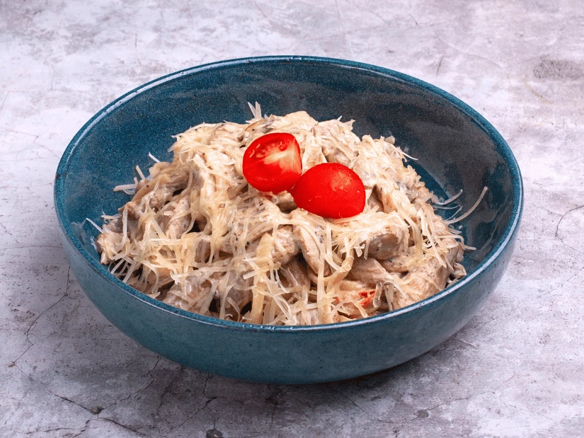 Паста "С цыплёнком и грибами"