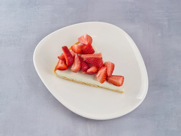 Тарт с сезонными ягодами